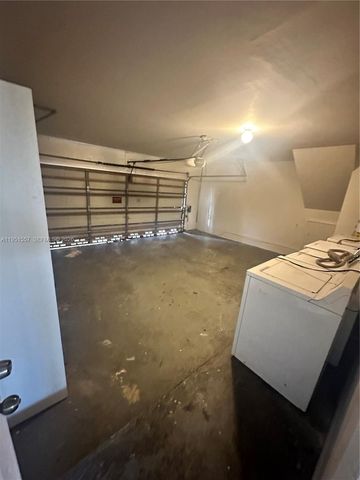 27347 SW 117th Pl, Homestead, FL 33032