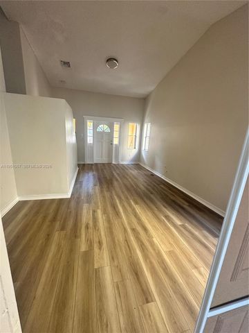 27347 SW 117th Pl, Homestead, FL 33032