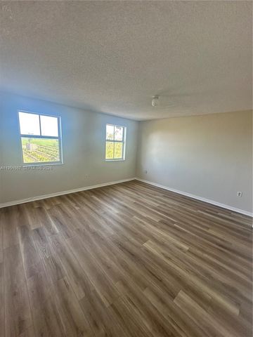 27347 SW 117th Pl, Homestead, FL 33032