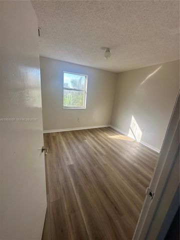 27347 SW 117th Pl, Homestead, FL 33032