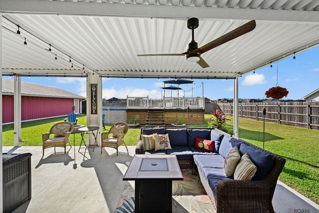 2625 Admirals Landing Street, Paulina, LA 70763