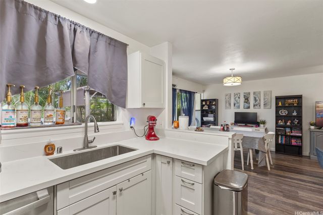 87-865 Kulauku Street, Waianae, HI 96792