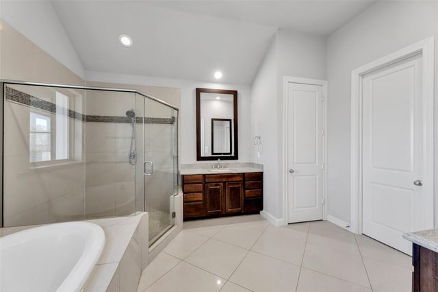 2711 Arabelle Grove, Houston, TX 77007