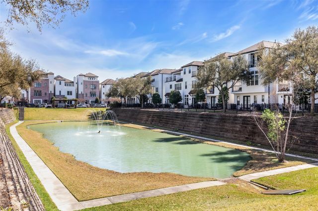 2711 Arabelle Grove, Houston, TX 77007