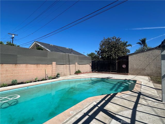 1138 N Banning, Wilmington, CA 90744