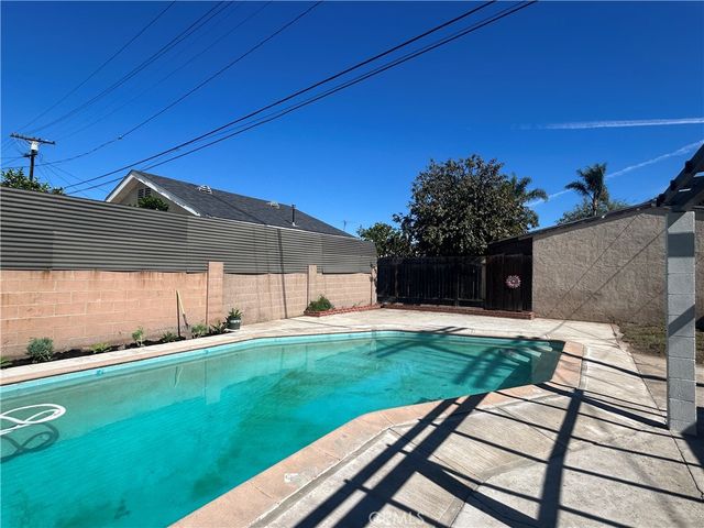 1138 N Banning, Wilmington, CA 90744