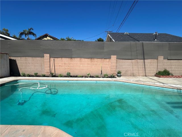 1138 N Banning, Wilmington, CA 90744