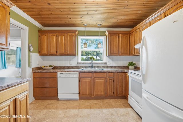 3725 CHEROKEE VILLA Lane, Jacksonville, FL 32277