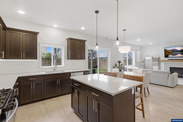 4465 Bounty Pl NE, Albany, OR 97322