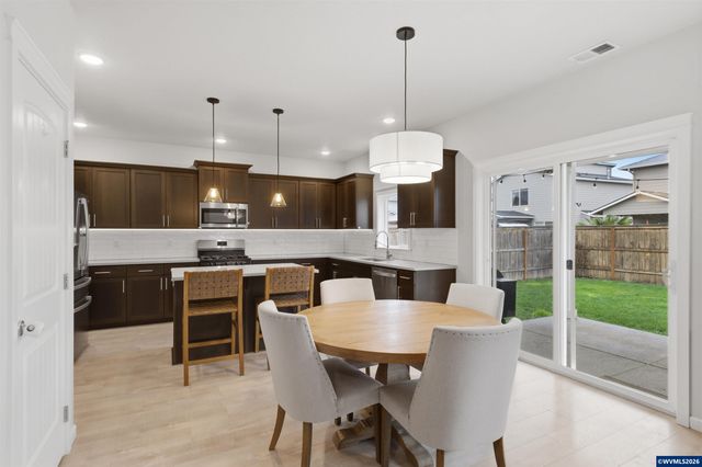 4465 Bounty Pl NE, Albany, OR 97322