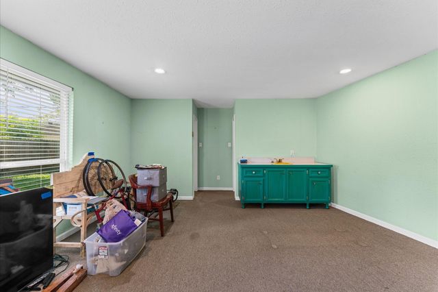 6119 Yarwell Drive, Houston, TX 77096