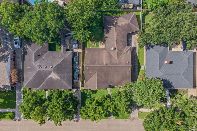 6119 Yarwell Drive, Houston, TX 77096