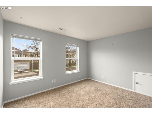 16740 Nw ARIZONA Dr, Beaverton, OR 97006