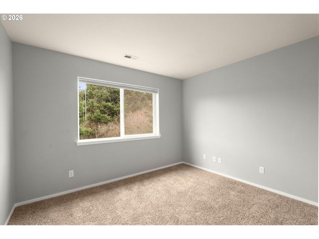 16740 Nw ARIZONA Dr, Beaverton, OR 97006