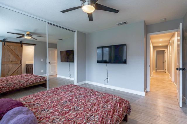 7913 Lichen Dr, Citrus Heights, CA 95621