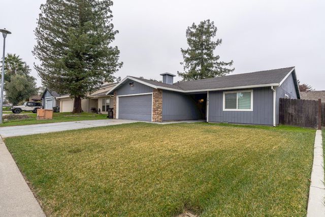 7913 Lichen Dr, Citrus Heights, CA 95621