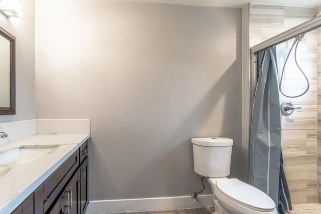 7913 Lichen Dr, Citrus Heights, CA 95621