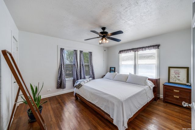 615 main, Karnes City, TX 78118