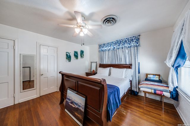 615 main, Karnes City, TX 78118