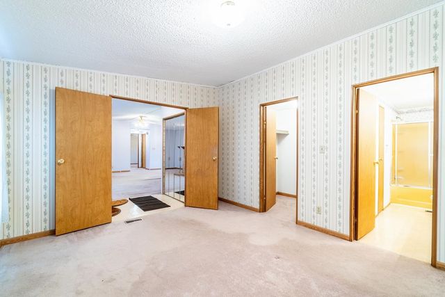 3775 W US Highway 20, Angola, IN 46703