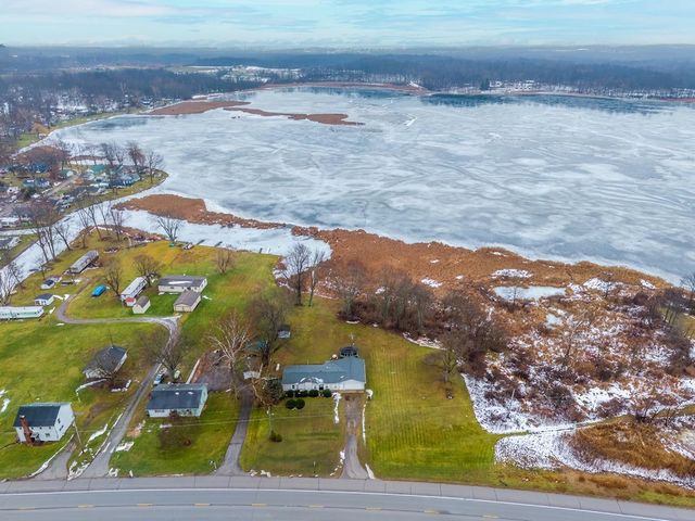 3775 W US Highway 20, Angola, IN 46703