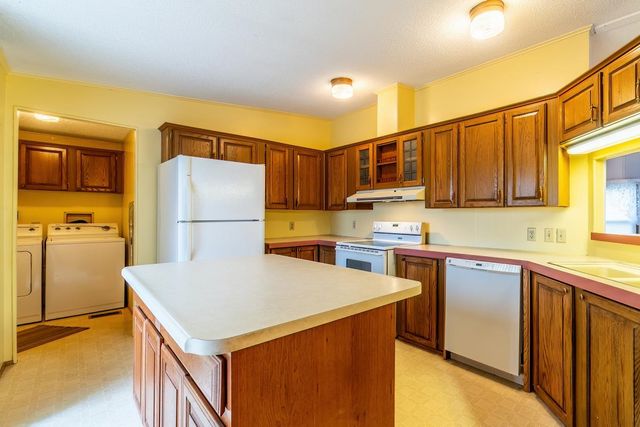 3775 W US Highway 20, Angola, IN 46703