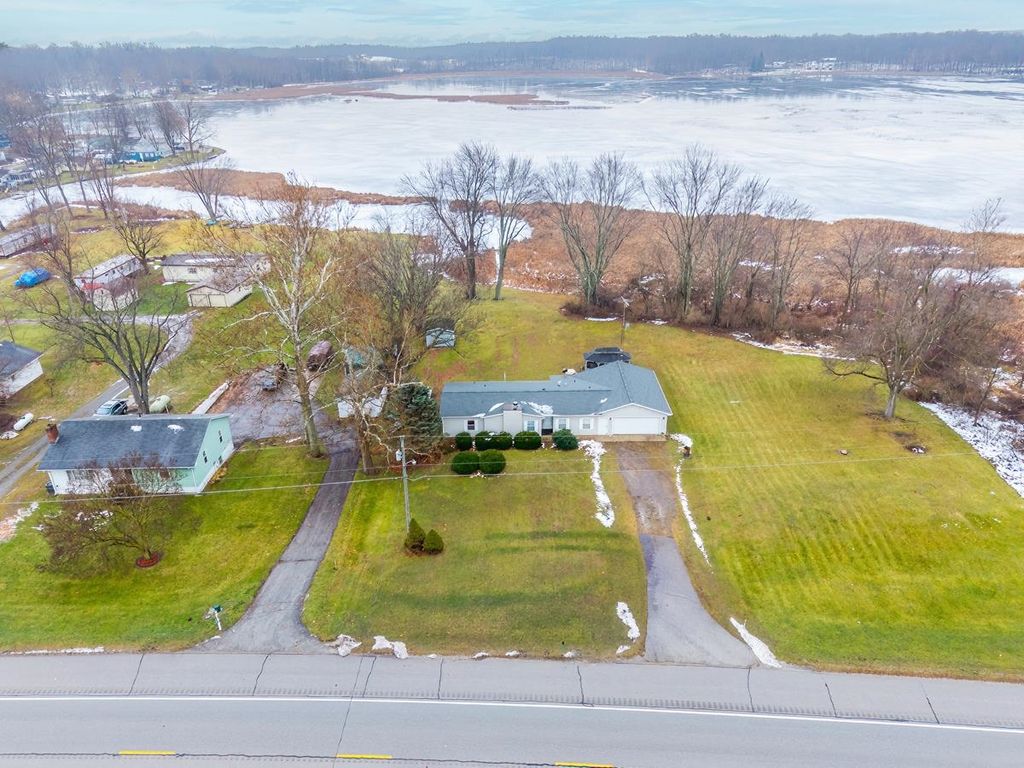 3775 W US Highway 20, Angola, IN 46703