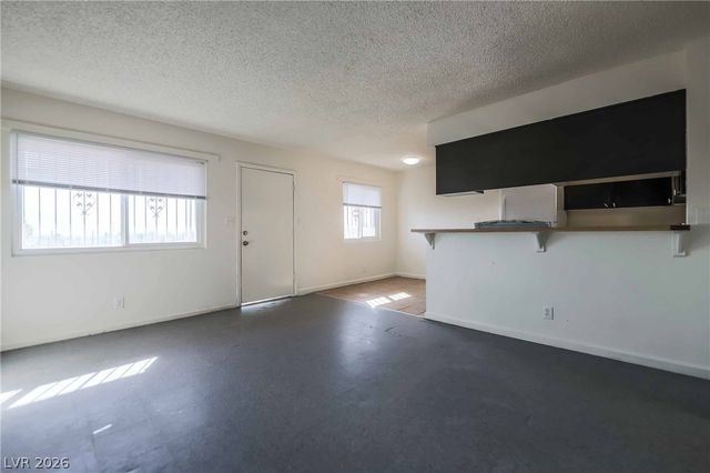 1404 East Mesquite Avenue 8, Las Vegas, NV 89101