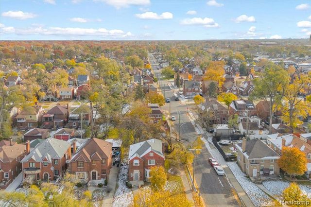 17300 Woodingham Drive, Detroit, MI 48221