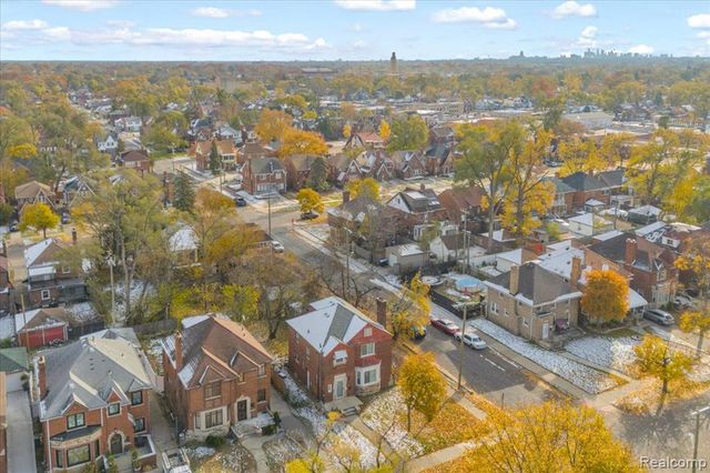 17300 Woodingham Drive, Detroit, MI 48221