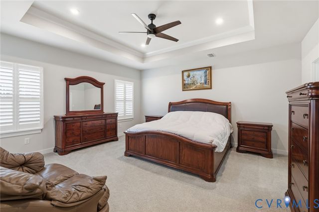 7644 Autumn Leaves Ln, New Kent, VA 23124