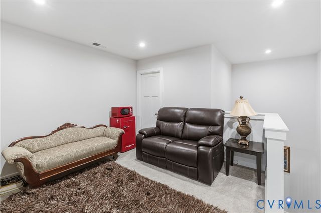 7644 Autumn Leaves Ln, New Kent, VA 23124