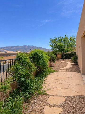 1000 Purple Aster Drive, Bernalillo, NM 87004