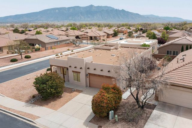 1000 Purple Aster Drive, Bernalillo, NM 87004
