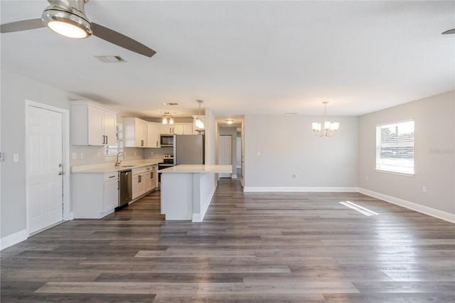 4711 OHIO AVENUE, Tampa, FL 33616