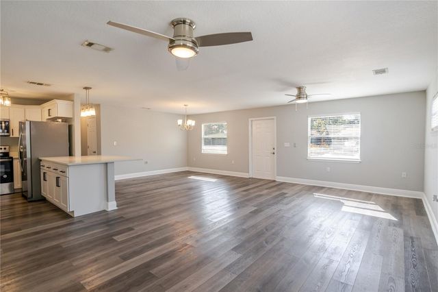 4711 OHIO AVENUE, Tampa, FL 33616