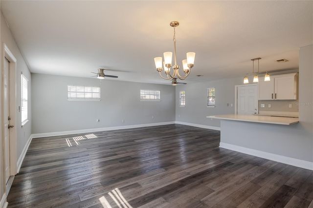 4711 OHIO AVENUE, Tampa, FL 33616