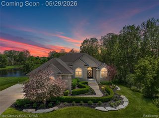 55490 Whispering Hills Drive, Utica, MI 48316