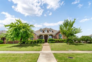 2901 NE Regents Park Lane, Garland, TX 75043