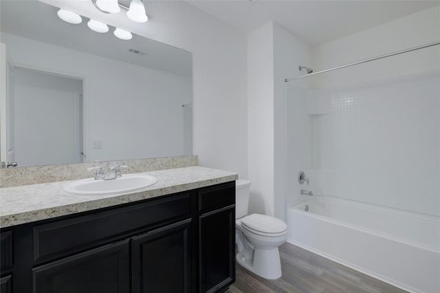 140 Satsuma LN, Kyle, TX 78640