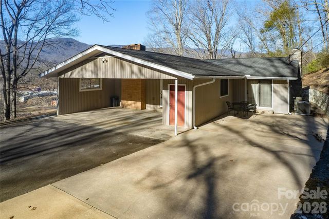 223 Cherry Street, Sylva, NC 28779