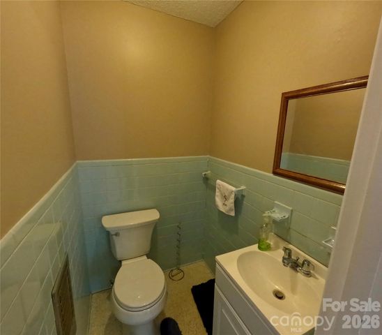 318 McCall Drive, Bessemer City, NC 28016