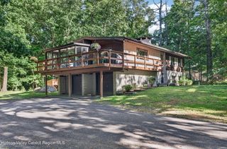 44 Max'S Place, West Hurley, NY 12491