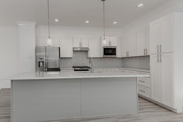 154 Kendrick Pines Boulevard, Spring, TX 77389