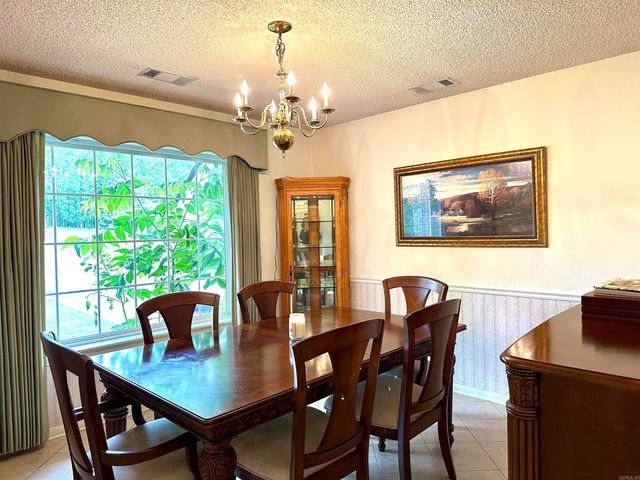 1808 Royal Oaks Dr Drive, Malvern, AR 72104