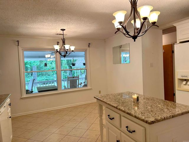 1808 Royal Oaks Dr Drive, Malvern, AR 72104
