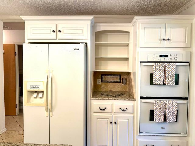 1808 Royal Oaks Dr Drive, Malvern, AR 72104