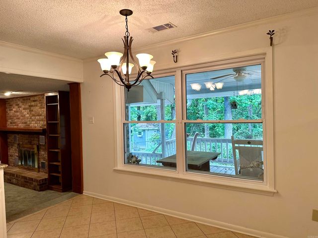 1808 Royal Oaks Dr Drive, Malvern, AR 72104
