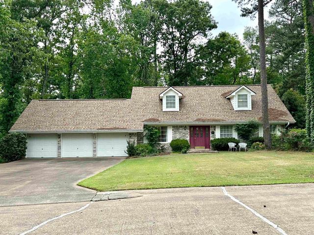 1808 Royal Oaks Dr Drive, Malvern, AR 72104