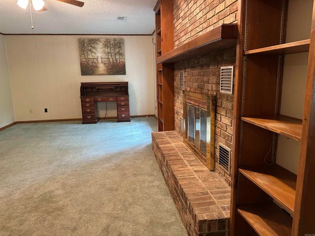 1808 Royal Oaks Dr Drive, Malvern, AR 72104